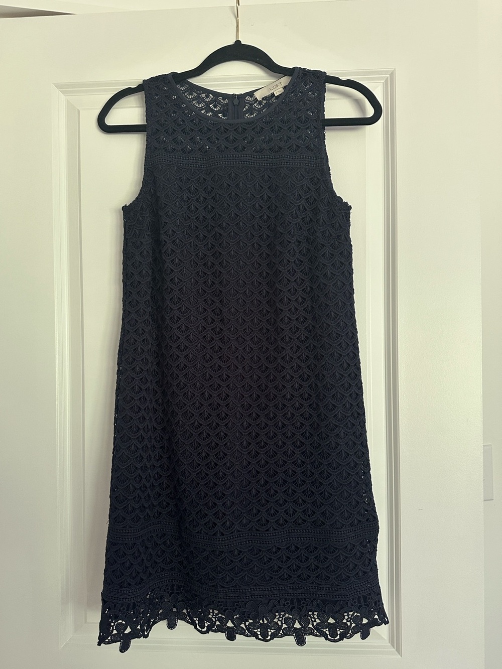 Sleeveless Navy Blue Lace Shift Dress- LOFT- 0